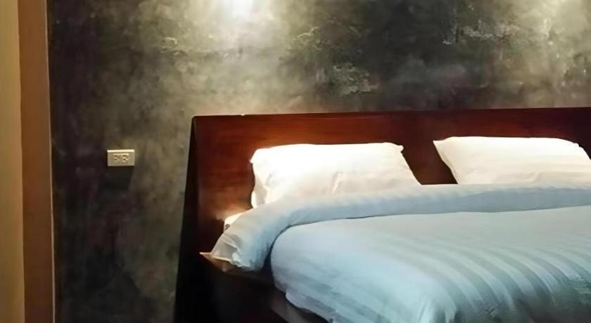 The Infinite Resort Nakhon Sawan Exterior foto