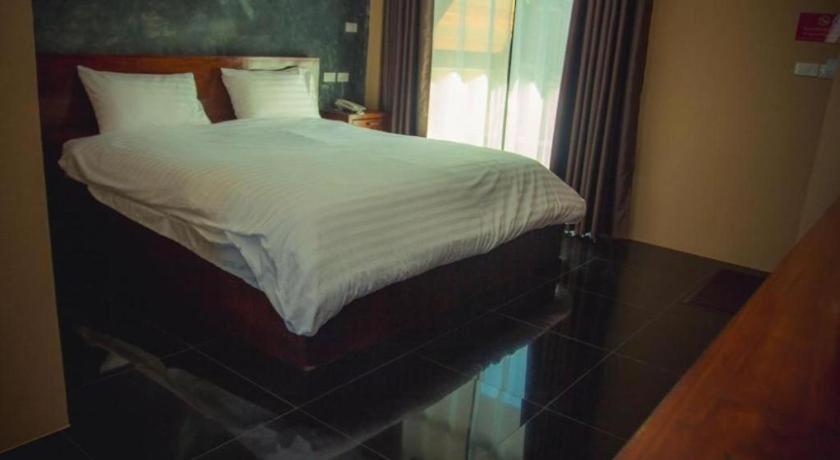 The Infinite Resort Nakhon Sawan Exterior foto