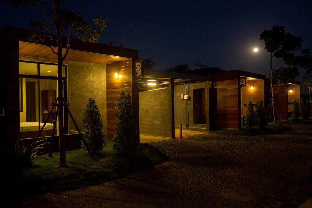 The Infinite Resort Nakhon Sawan Exterior foto