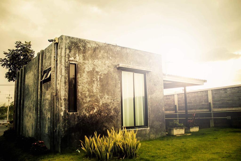 The Infinite Resort Nakhon Sawan Exterior foto